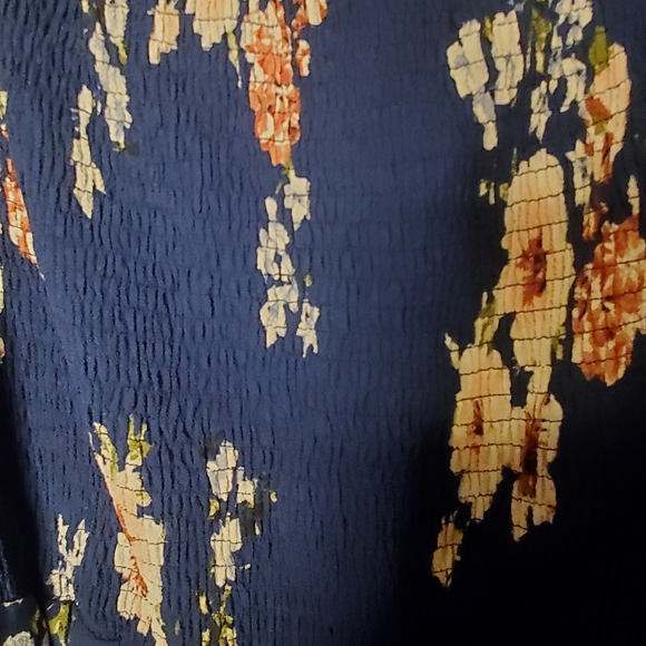 BloomChic smocked maxi - Picture 3 of 4